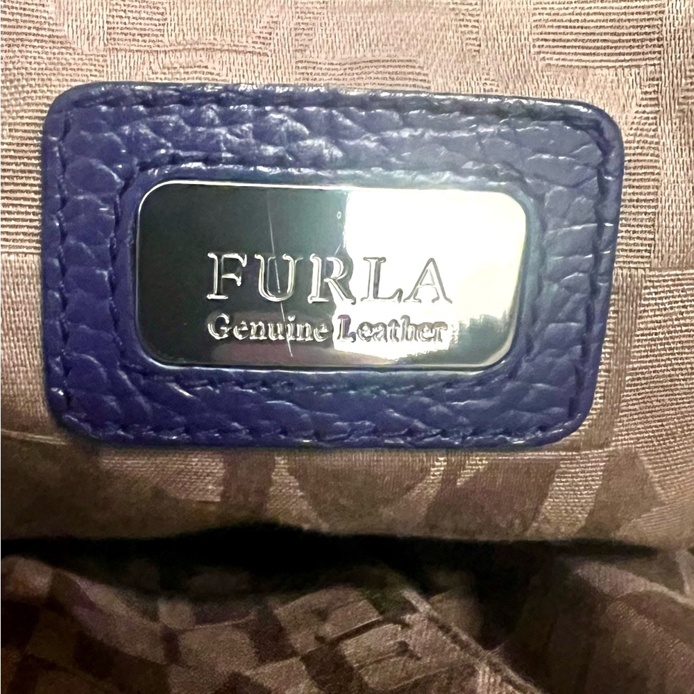 Vintage Furla Navy Pebble Italian Leather Handbag Excellent Condition - Picture 6 of 6